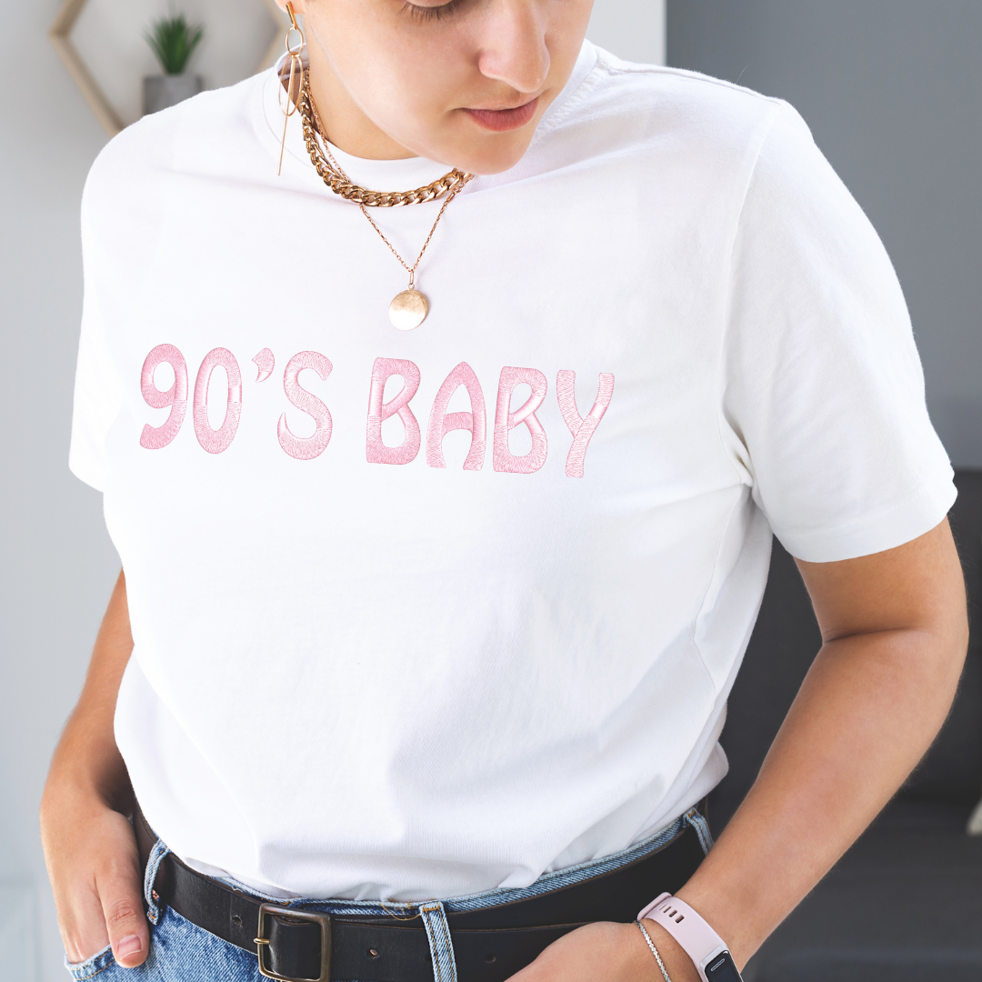 Marškinėliai su užrašu "90's Baby"