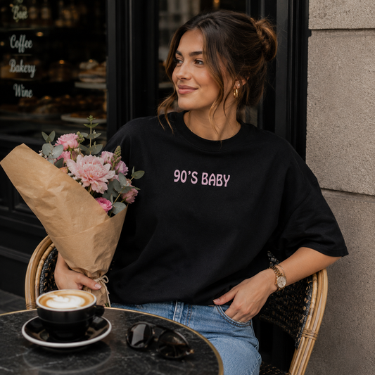 Marškinėliai su užrašu "90's Baby"